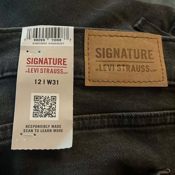 Signature by Levi’s Heritage High-Rise Kick Boot Black Jeans Size 12 - Picture 4 of 6